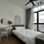 2Br 7Pax Linked Bridge To Sunway Velocity Mall
