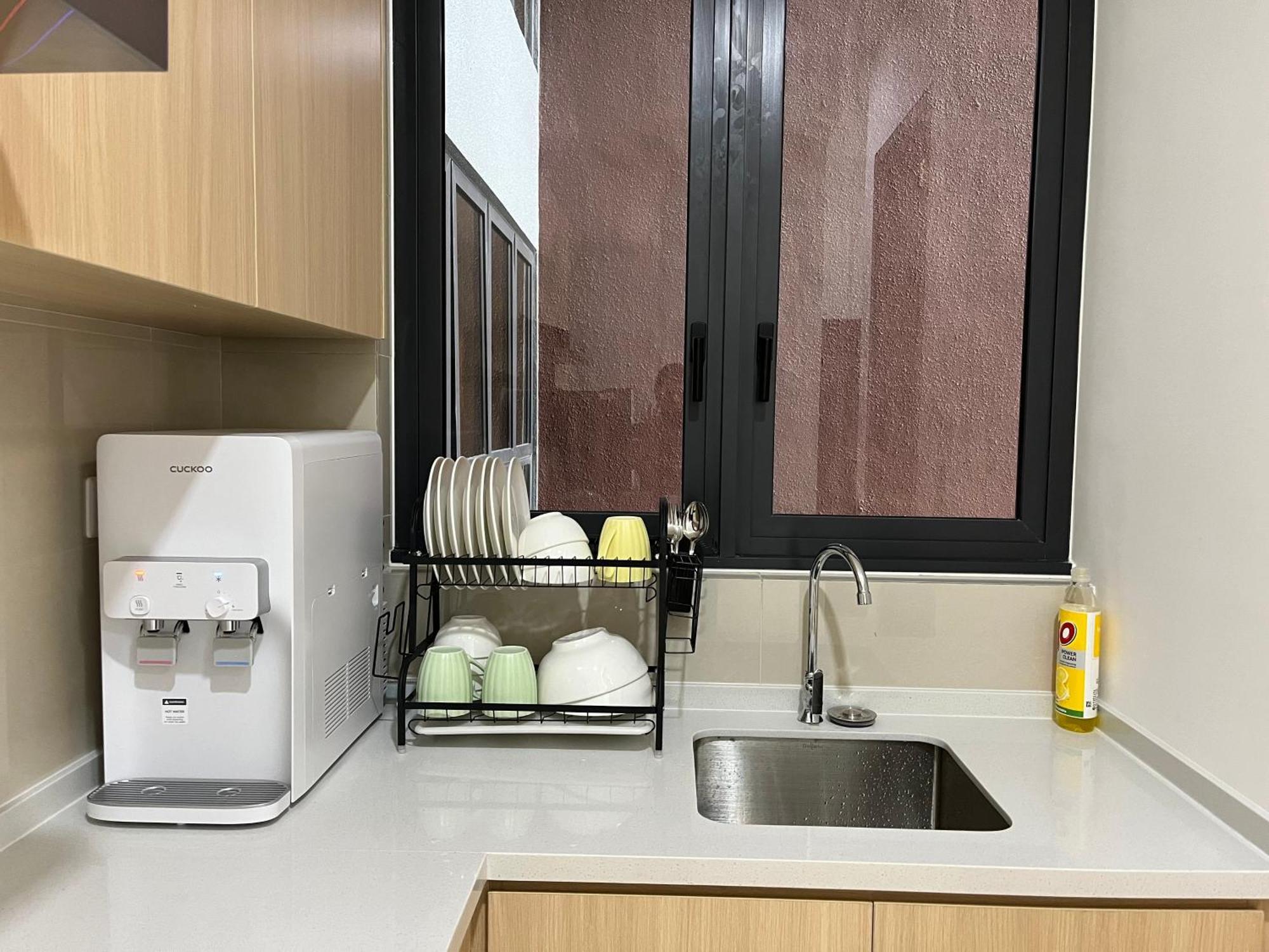2br 7pax Linked Bridge To Sunway Velocity Mall *